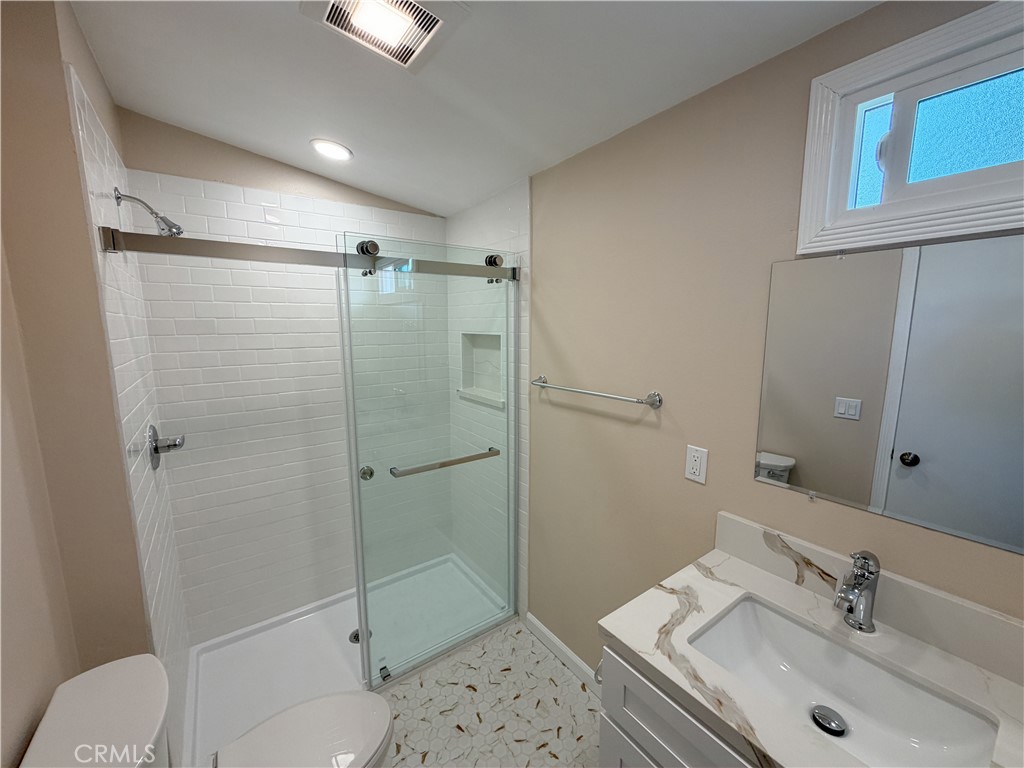 Residential Lease for rent at 126 S Batavia, Orange CA featuring 3 beds and 2 baths