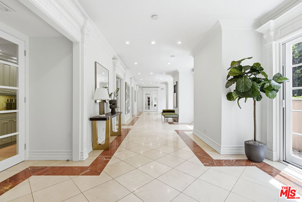 Residential Lease for rent at 407 Robert Lane, Beverly Hills CA featuring 9 beds and 12 baths