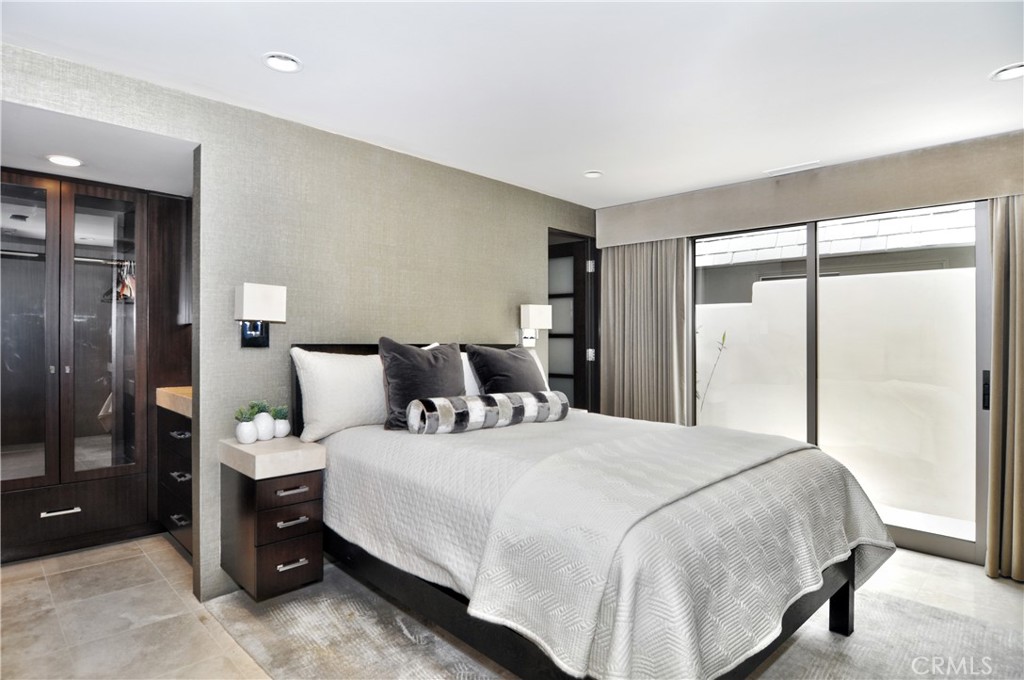 Residential Lease for rent at 71 Linda Isle, Newport Beach CA featuring 4 beds and 5 baths