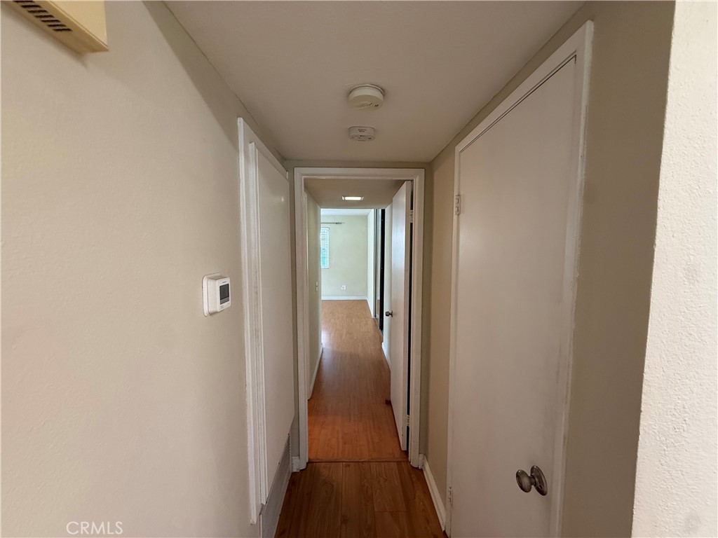 Residential Lease for rent at 14 Woodleaf, Irvine CA featuring 3 beds and 2 baths