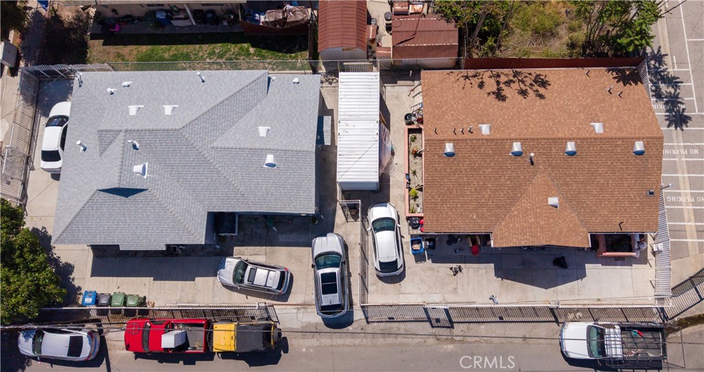 Duplex for sale at 10703 Anzac, Los Angeles, CA