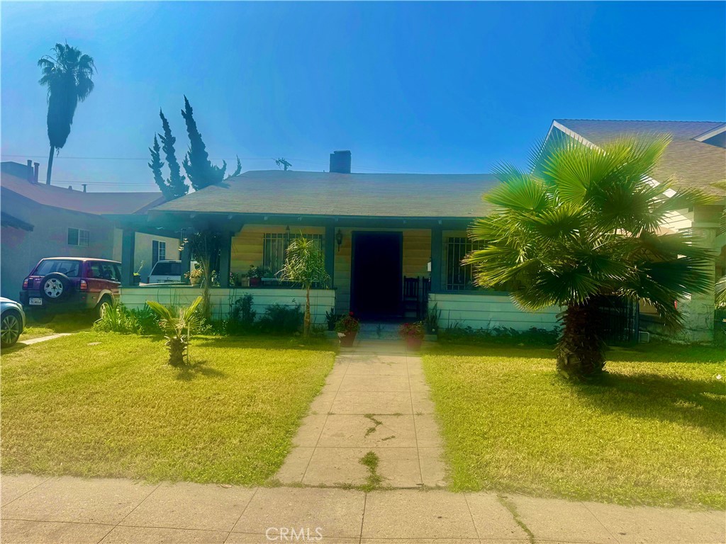 Single Family Residence for sale at 1564 W 46th, Los Angeles, CA featuring 2 beds and 1 bath