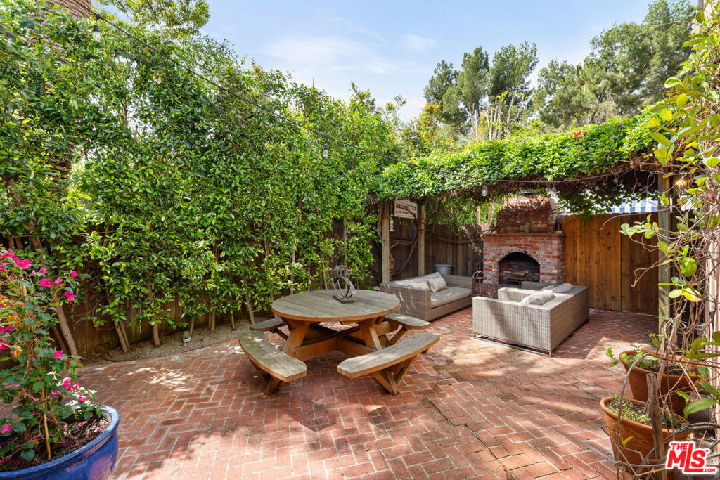 Residential Income for sale at 6612 Waring Avenue, Los Angeles CA featuring 7 beds and 7 baths