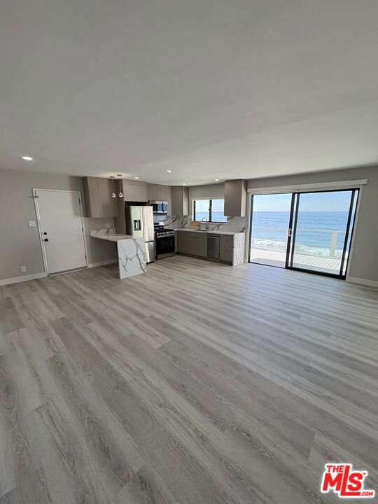 Residential Lease for rent at 25216 1/2 Malibu Road, Malibu CA featuring 2 beds and 1 bath