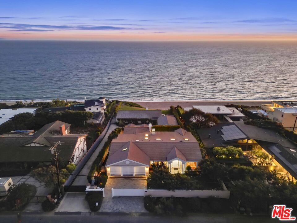 Residential Lease for rent at 7335 Birdview Avenue, Malibu CA featuring 5 beds and 7 baths
