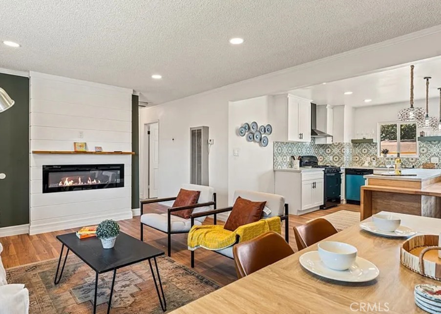 Residential Lease for rent at 9925 Redwood, Hesperia CA featuring 4 beds and 3 baths