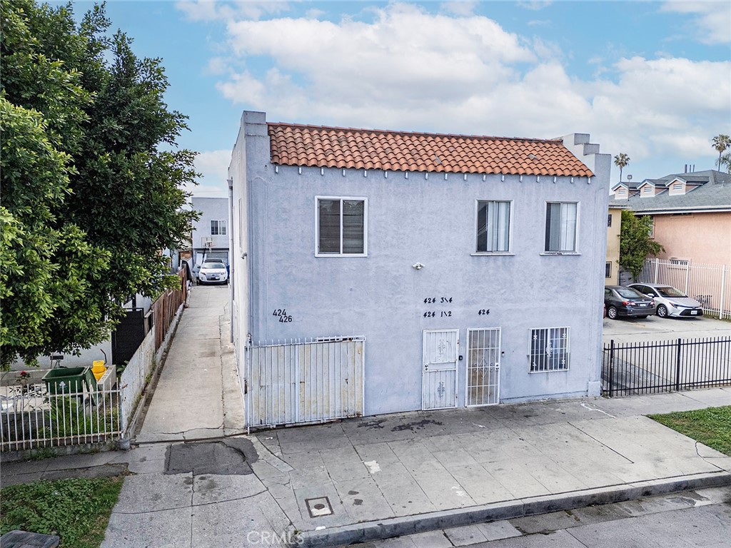 Residential Income for sale at 424 W 108th W, Los Angeles CA