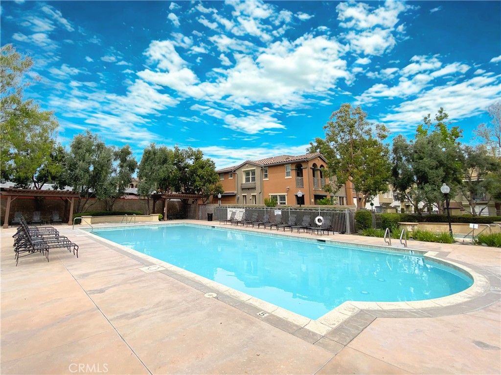 Residential Lease for rent at 606 Asbury, Claremont CA featuring 3 beds and 4 baths