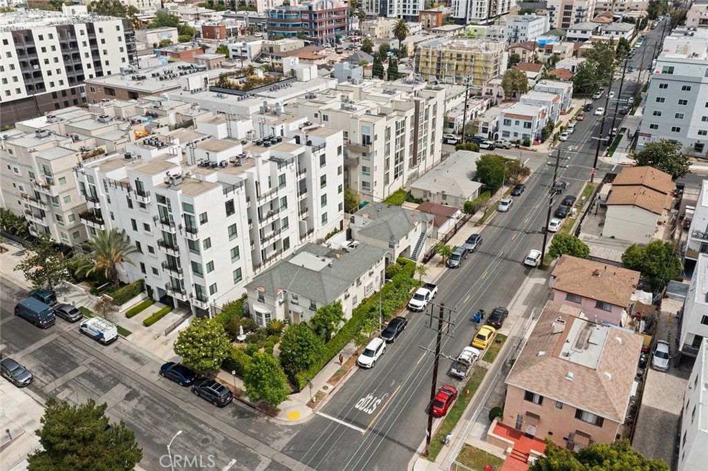 Apartment for sale at 1056 S Serrano, Los Angeles, CA