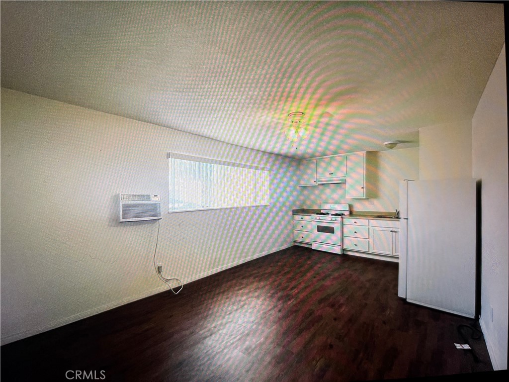 Residential Lease for rent at 10960 Campus 7, Loma Linda CA featuring 1 bed and 1 bath