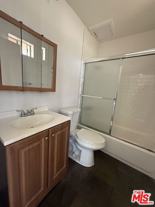 Residential Lease for rent at 1816 N Gramercy Place 304, Los Angeles, Los Angeles County CA featuring 1 bed and 1 bath