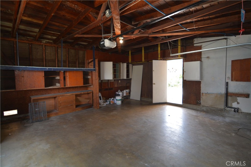 Residential Lease for rent at 4907 Mcclintock, Temple City CA featuring 3 beds and 2 baths