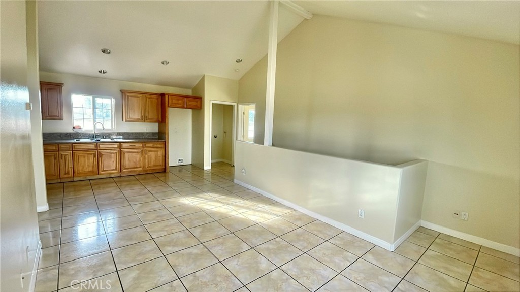 Residential Lease for rent at 1073 W 112th Street, Los Angeles, Los Angeles County CA featuring 3 beds and 2 baths