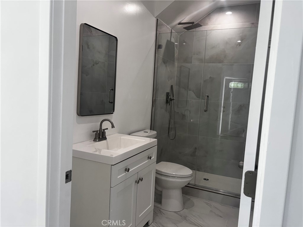 Residential Lease for rent at , Winnetka, Los Angeles CA featuring 3 beds and 3 baths