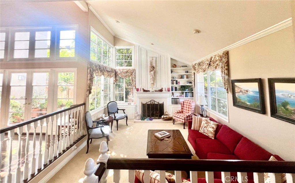 Residential Lease for rent at 10 Rimrock, Irvine CA featuring 3 beds and 2 baths