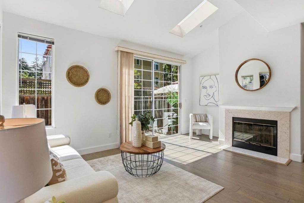 Active for sale at Palo Alto, CA, Palo Alto, CA CA and 3 baths