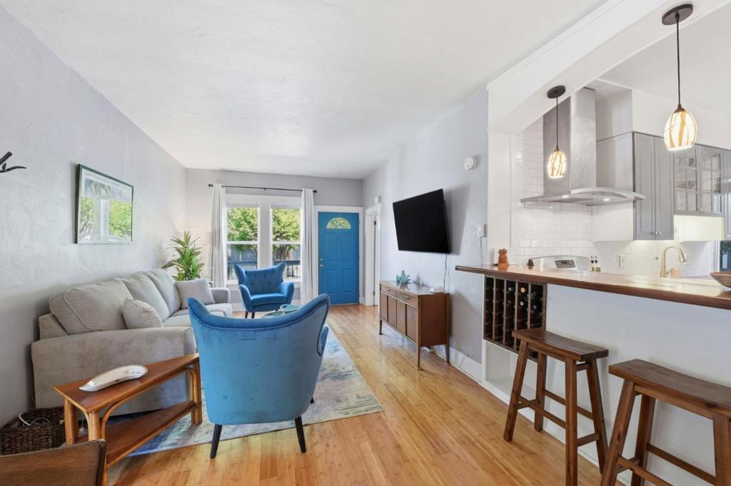 Residential for sale at 195 Boston Avenue, San Jose CA featuring 2 beds and 1 bath