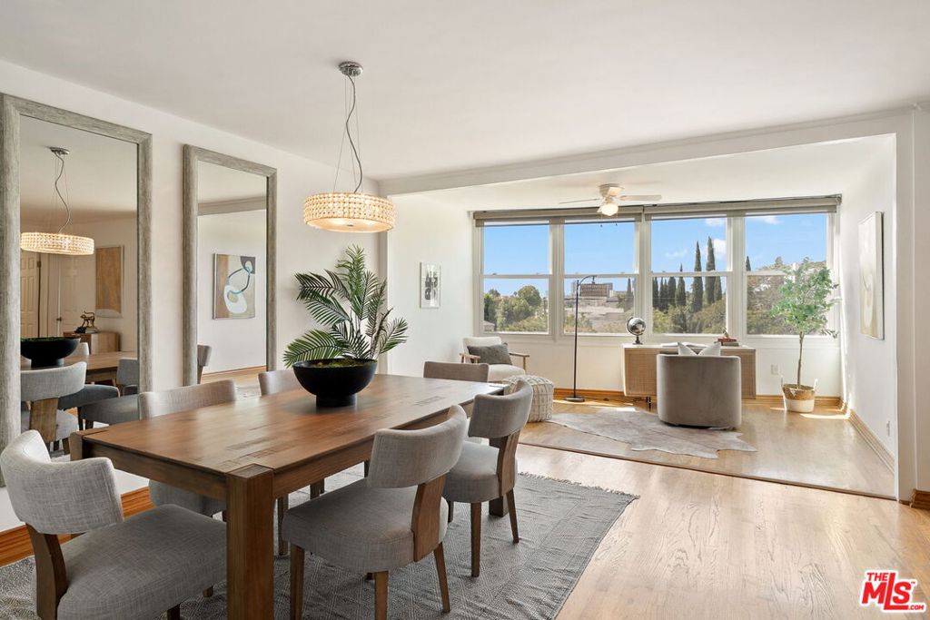 Condominium for sale at 10725 Ohio Avenue 2, Los Angeles, CA featuring 3 beds and 2 baths