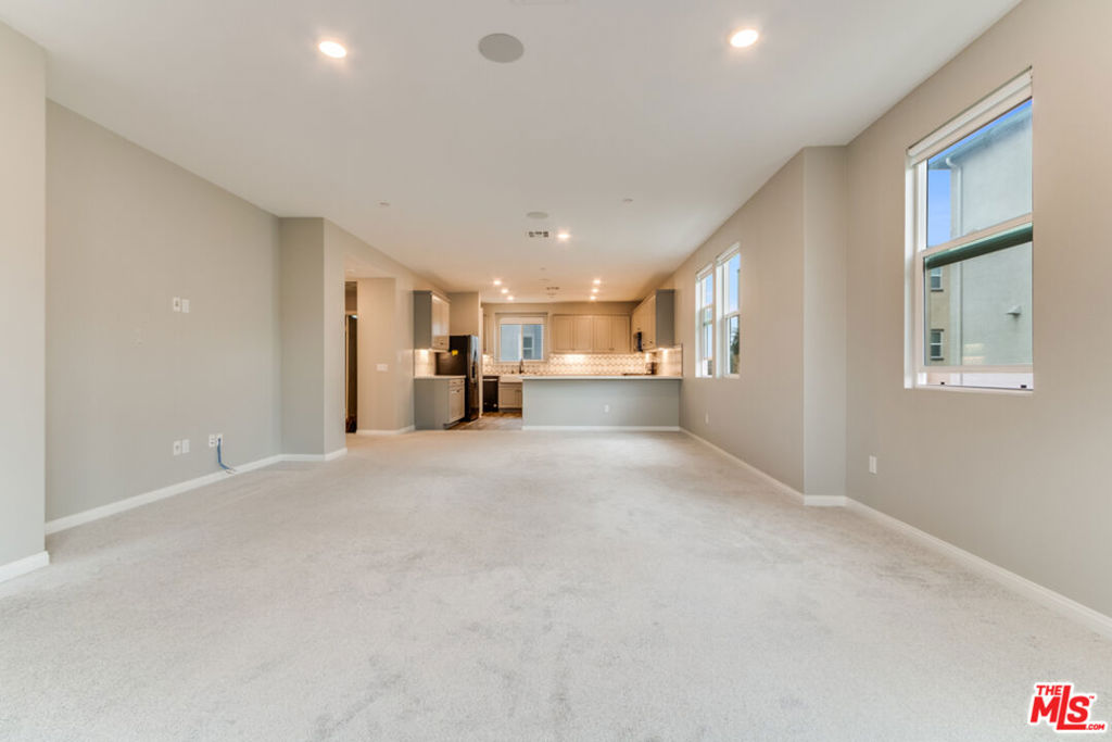 Residential Lease for rent at 713 Daniel Freeman Circle, Inglewood CA featuring 4 beds and 4 baths