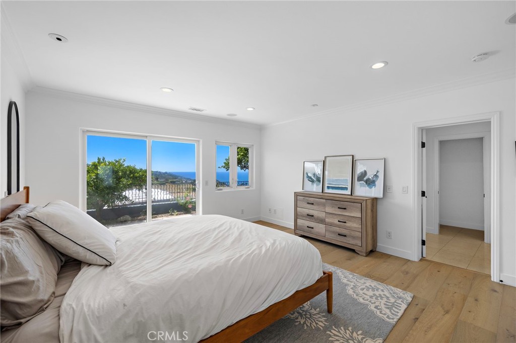 Residential Lease for rent at 1545 Caribbean, Laguna Beach CA featuring 3 beds and 4 baths