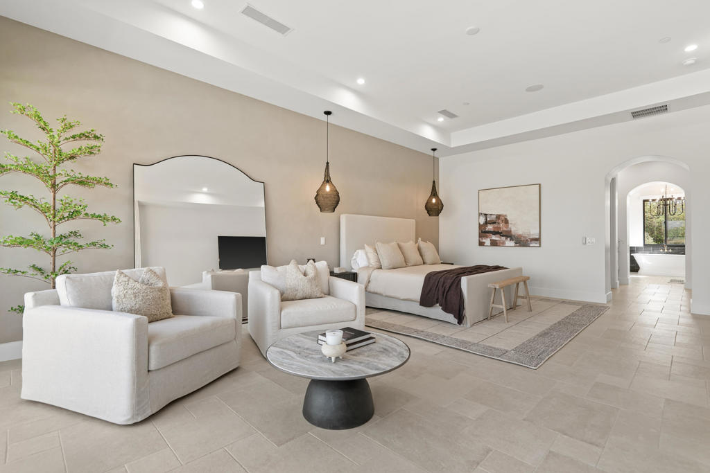 Residential Lease for rent at 80805 Vista Bonita Trail, La Quinta CA featuring 4 beds and 6 baths