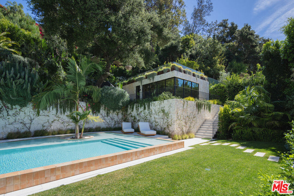 Single Family Residence for sale at 966 Stone Canyon Road, Los Angeles, CA featuring 6 beds and 9 baths