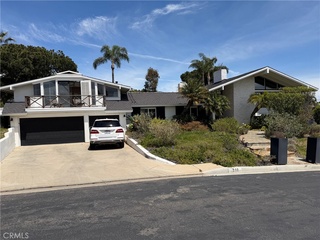 Residential Lease for rent at 210 Monarch Bay, Dana Point CA featuring 4 beds and 5 baths