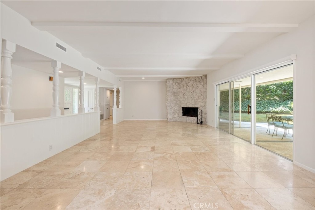 Residential Lease for rent at 3969 Longridge, Studio City, Los Angeles CA featuring 3 beds and 3 baths