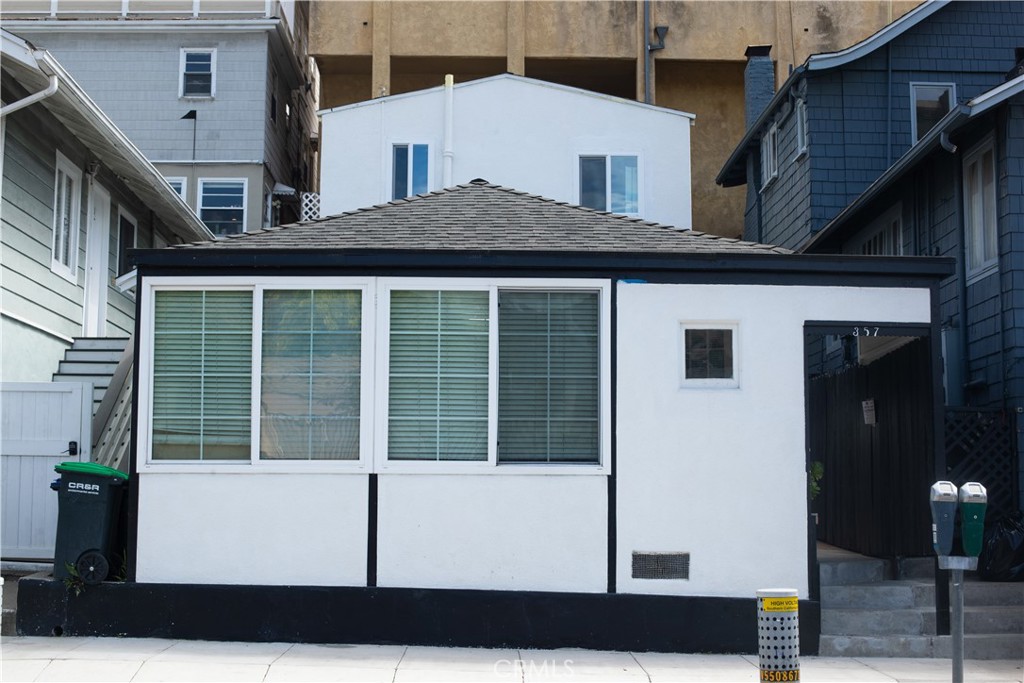 Residential Lease for rent at 357 Mermaid B, Laguna Beach CA and 1 bath