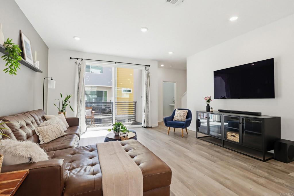 Residential Lease for rent at 1980 Affinity Lane, Chula Vista CA featuring 3 beds and 3 baths