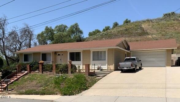 Residential Lease for rent at 841 Valley Road, Moorpark CA featuring 3 beds and 2 baths