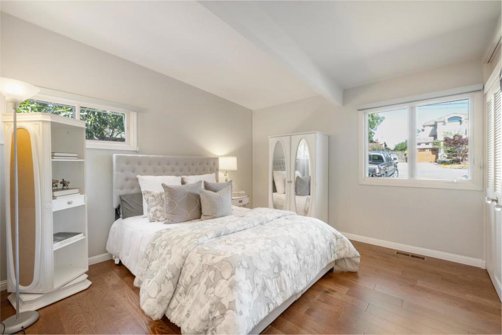 Active for sale at Los Altos, CA, Los Altos, CA CA and 4 baths