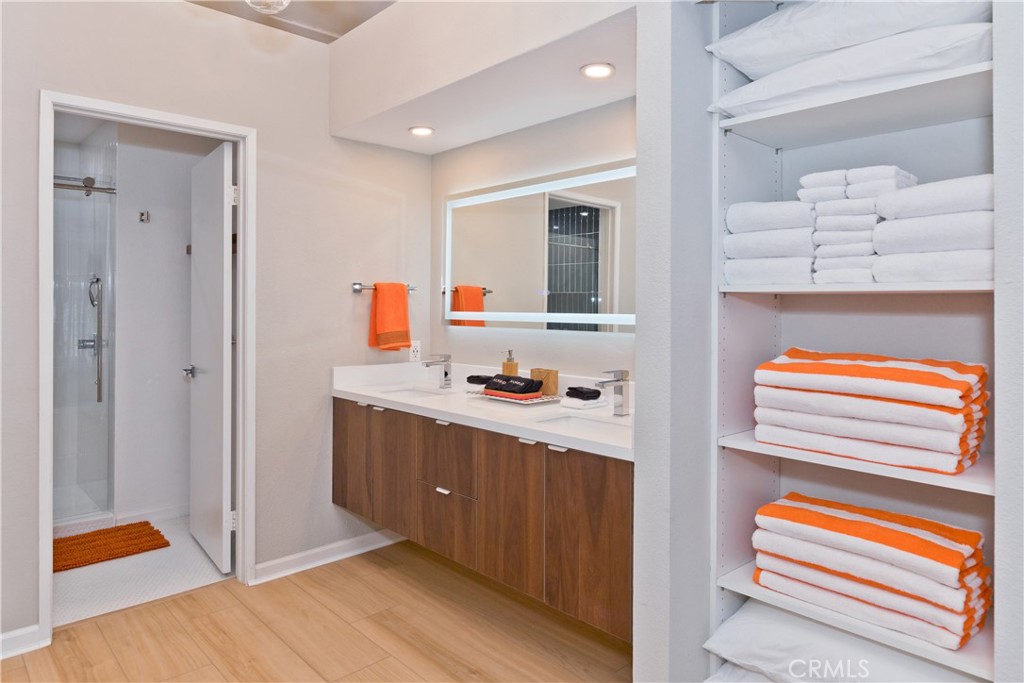 Residential Lease for rent at 505 S Farrell Drive H44, Palm Springs CA featuring 2 beds and 2 baths
