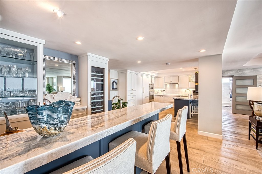 Residential Lease for rent at 3121 W Coast Hwy 7AB, Newport Beach, Orange CA featuring 3 beds and 2 baths