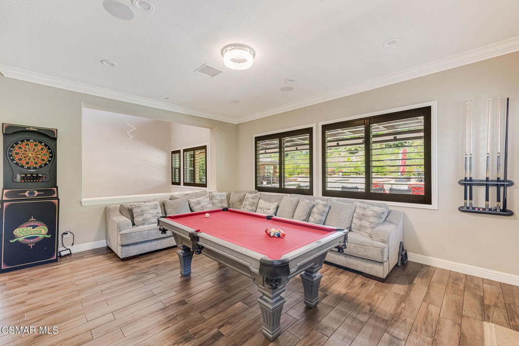 Residential Lease for rent at 7305 Augusta Drive, Moorpark CA featuring 5 beds and 6 baths