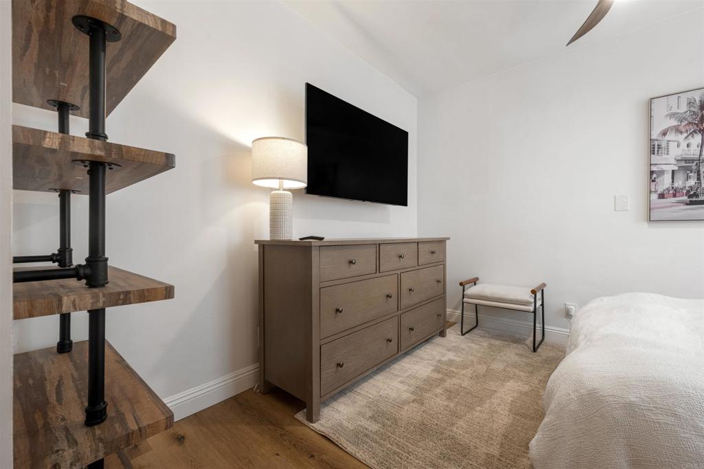 Active for sale at West Hollywood, CA, West Hollywood, CA CA and 1 bath