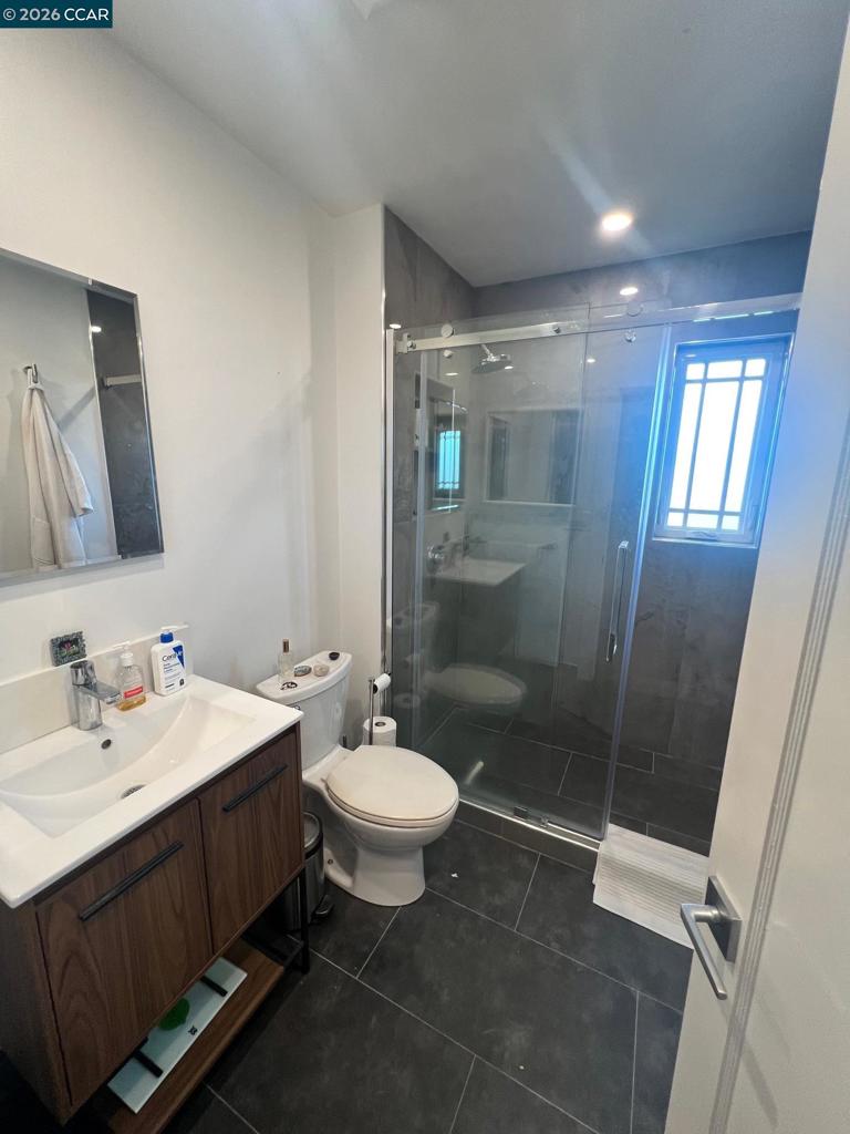 Residential Lease for rent at 1325 Hopkins St, Berkeley CA featuring 1 bed and 1 bath