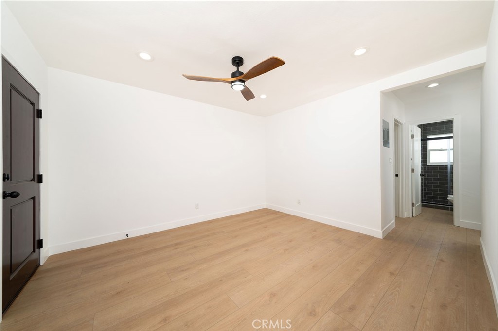 Apartment for rent at 1050 A Cedar Avenue, Long Beach, CA featuring 2 beds and 1 bath