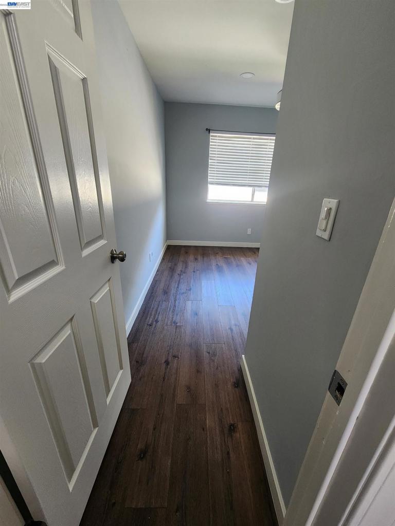 Residential Lease for rent at 4985 N Holt Ave, Fresno CA featuring 2 beds and 1 bath