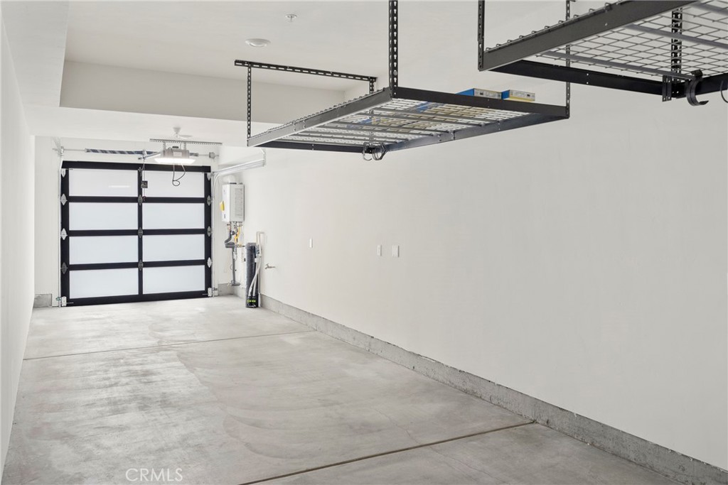 Residential Lease for rent at 1101 Catania Court 202, Encinitas, San Diego County CA featuring 2 beds and 2 baths