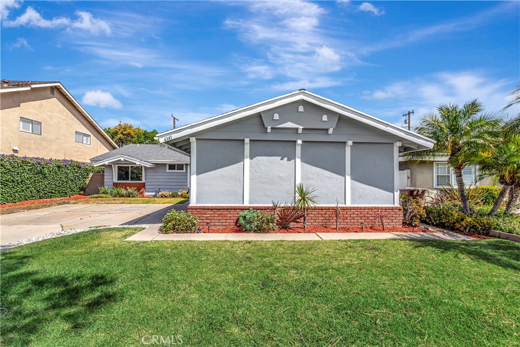 Residential Lease for rent at 6141 Trinette, Garden Grove CA featuring 4 beds and 2 baths