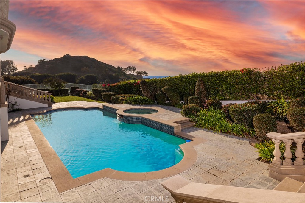 Residential Lease for rent at 105 Irvine Cove Court, Laguna Beach, Orange CA featuring 4 beds and 7 baths