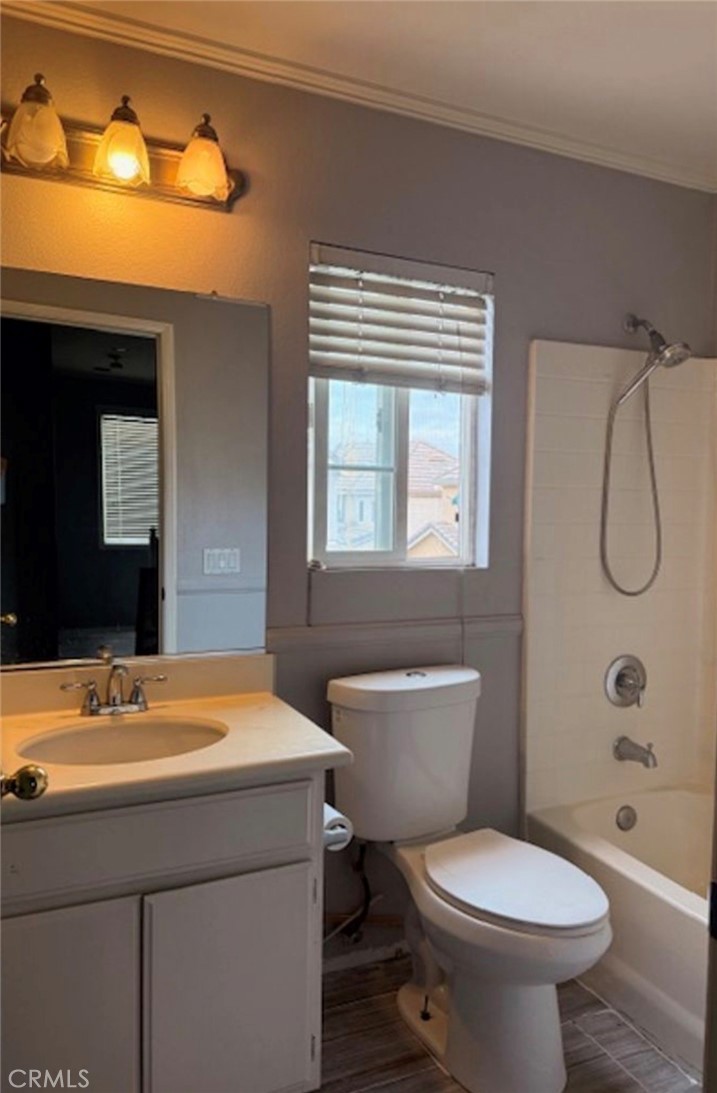 Residential Lease for rent at 26 Bloomfield, Rancho Santa Margarita CA featuring 3 beds and 3 baths