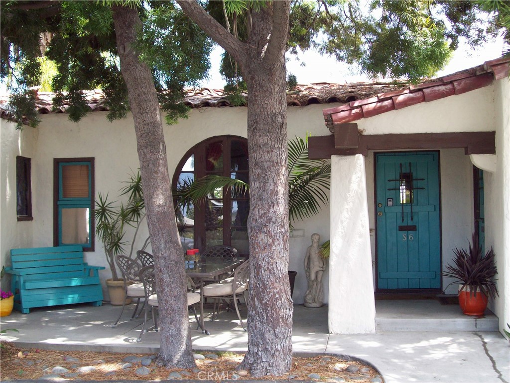 Residential Lease for rent at 243 #6 AVENIDA MADRID, San Clemente CA featuring 1 bed and 1 bath