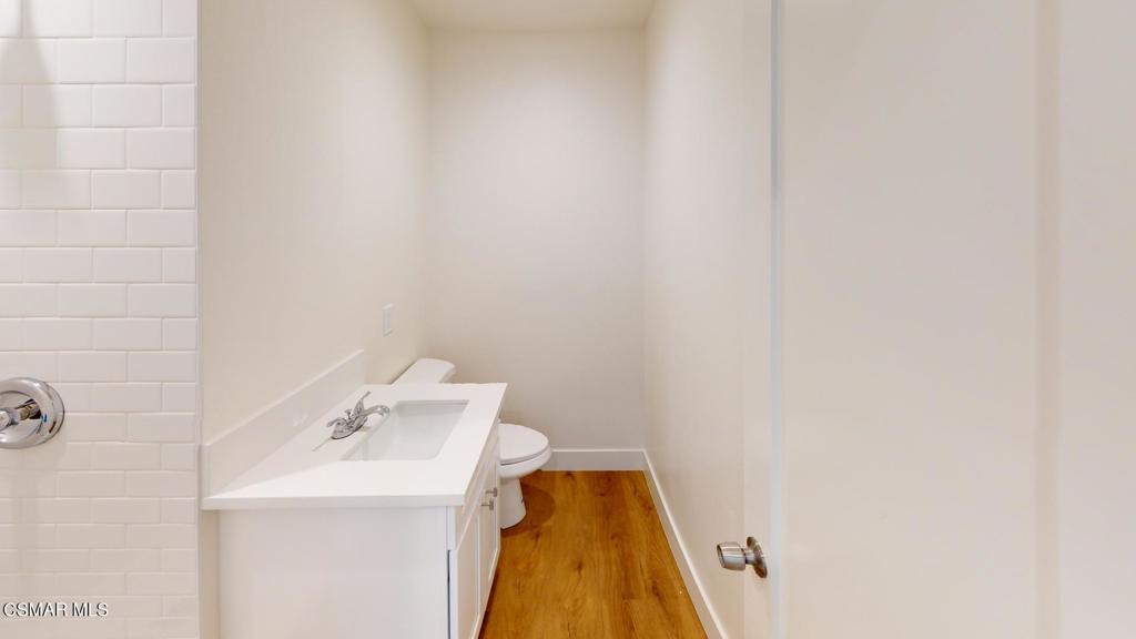 Residential Lease for rent at 971 Calle Nogal A, Thousand Oaks CA featuring 2 beds and 2 baths