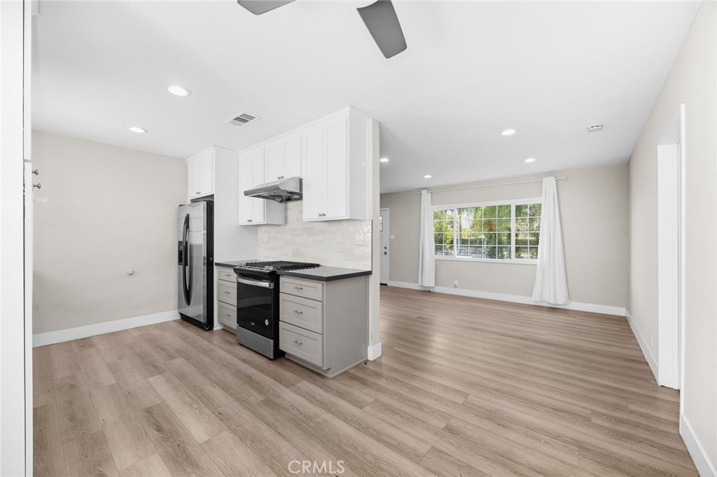 Residential Lease for rent at 14605 Olive, Baldwin Park CA featuring 3 beds and 2 baths