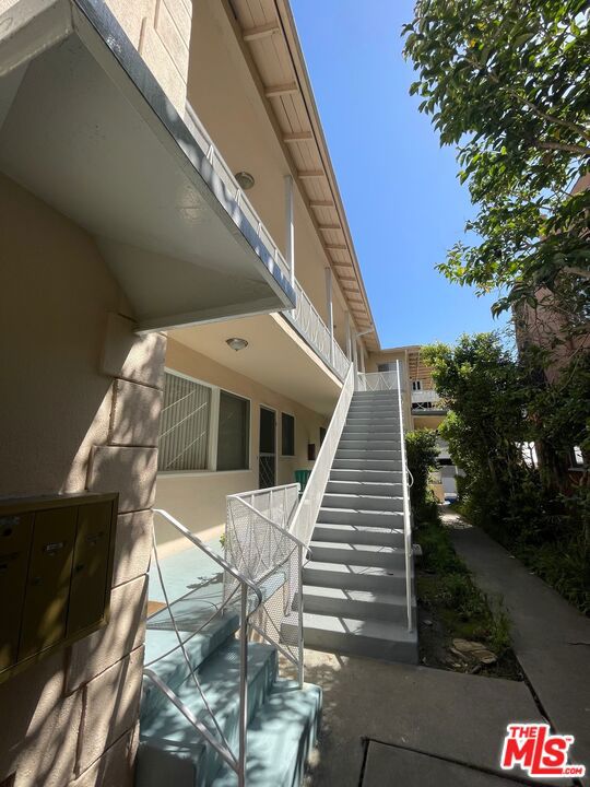 Residential Income for sale at 1252 Smithwood Drive, Los Angeles CA featuring 8 beds and 6 baths