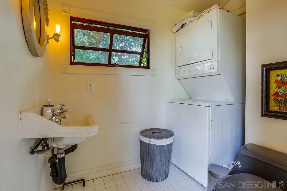 Residential for sale at 3146 L St, San Diego CA featuring 3 beds and 4 baths