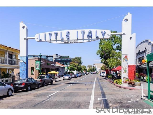 Residential Lease for rent at 425 W Beech 1354, San Diego CA featuring 1 bed and 1 bath