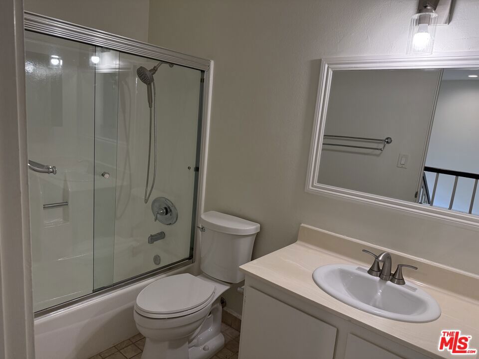 Residential Lease for rent at 5867 Cape Horn Drive, Agoura Hills CA featuring 4 beds and 3 baths